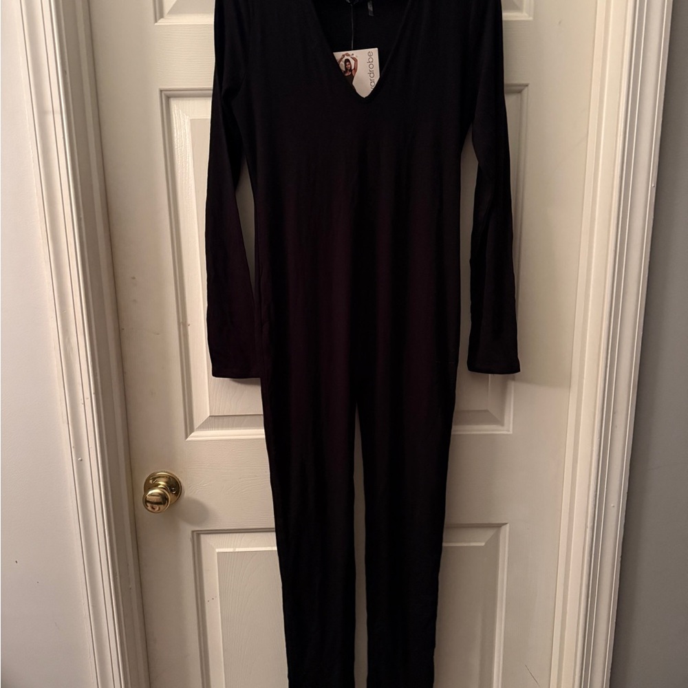 Black Long Sleeve Deep V neck Jumpsuit - Picture 4 of 4